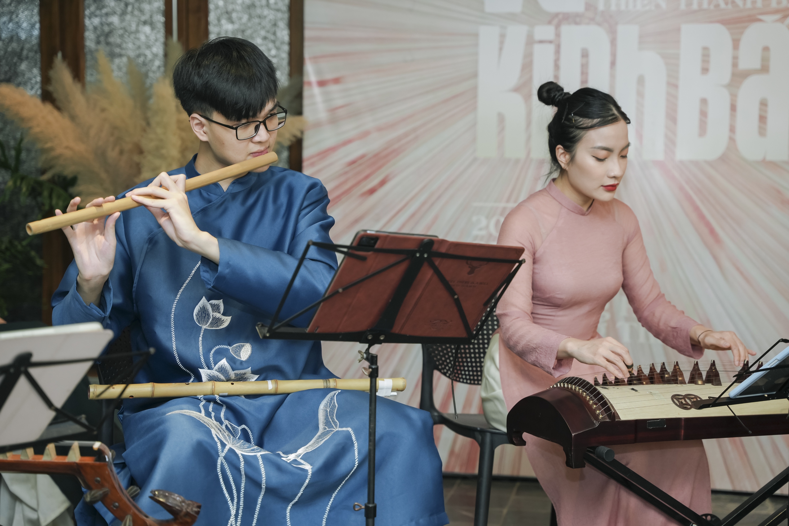 Ngô Hồng Quang: Tiếng đàn nhị của ông nội và hành trình mang âm nhạc dân tộc đi qua 100 nước- Ảnh 3.