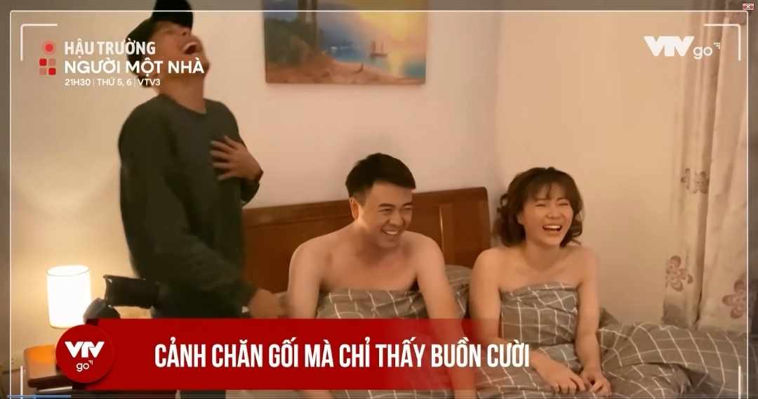 Duy Hưng phản ứng "lạ" trước cảnh nóng của Thanh Hương và Tuấn Tú- Ảnh 1.