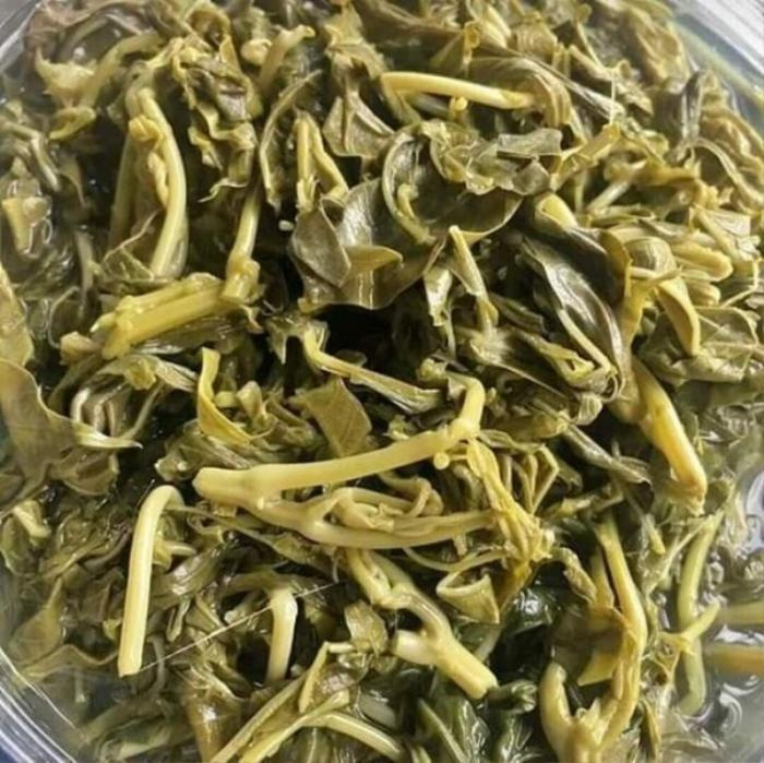 Loại rau xưa cho gà vịt ăn, giờ thành đặc sản, dân thành phố mua 65.000 đồng/kg- Ảnh 2.