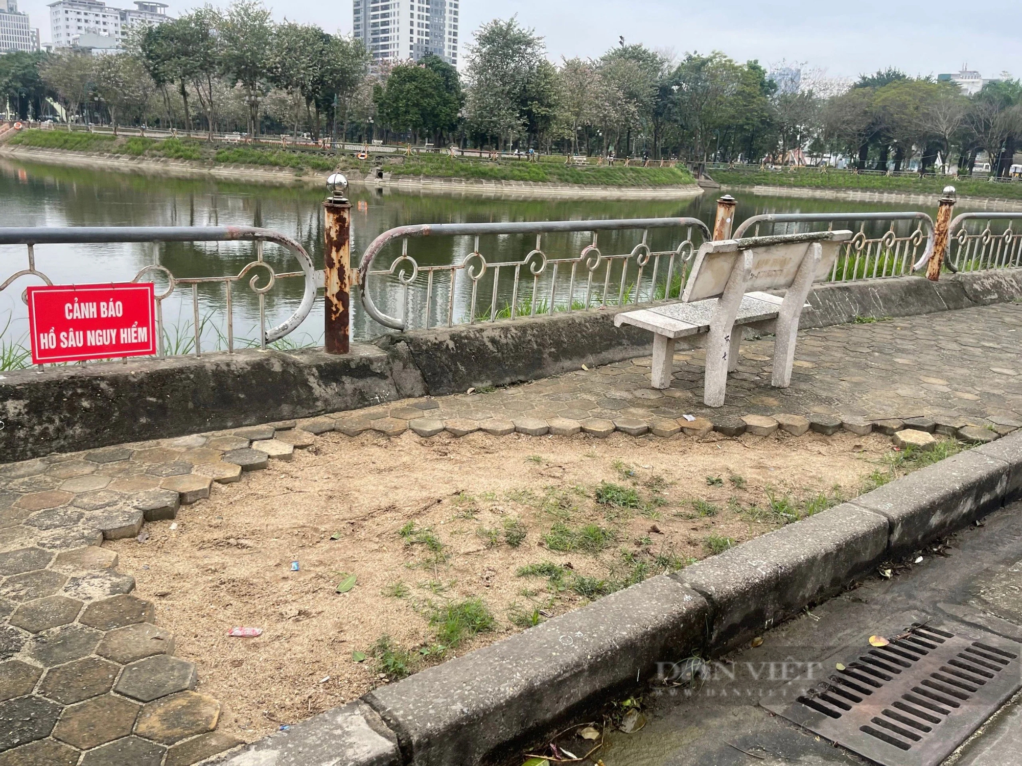 Hà Nội: Công viên Cầu Giấy xuống cấp, nhiều hạng mục trở nên 