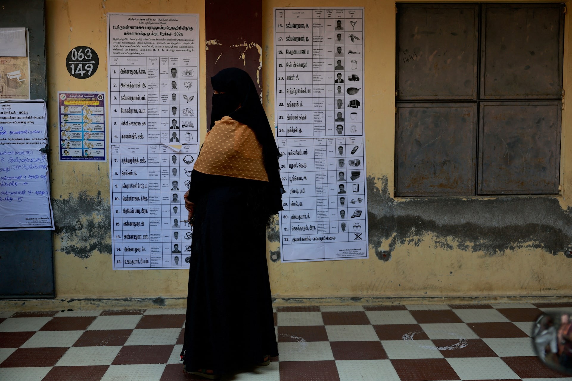 Hình ảnh Ấn Độ tổ chức cuộc bầu cử lớn nhất thế giới với gần 1 tỷ người bỏ phiếu, tiêu tốn 1,5 tỷ USD- Ảnh 4.