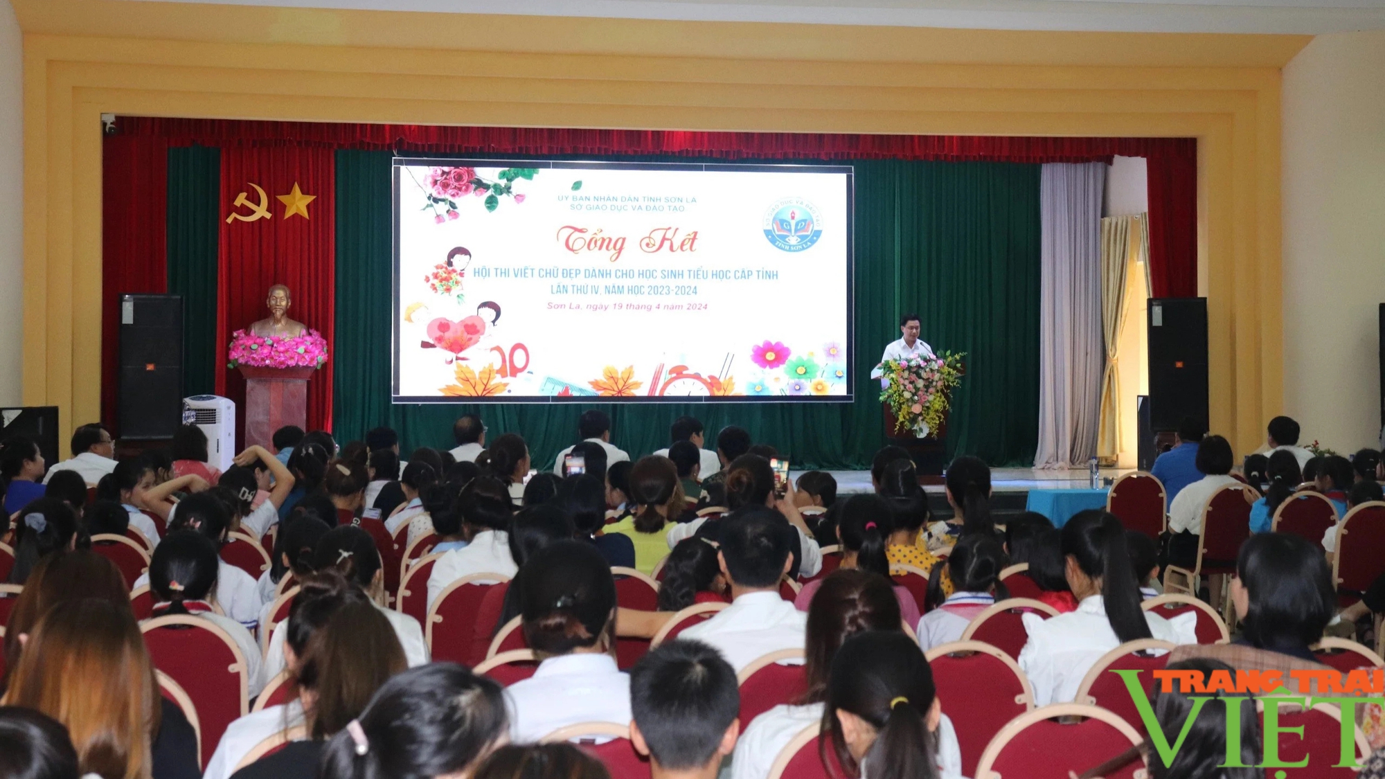 Sơn La: Hàng trăm học sinh đạt giải Hội thi viết chữ đẹp- Ảnh 1.