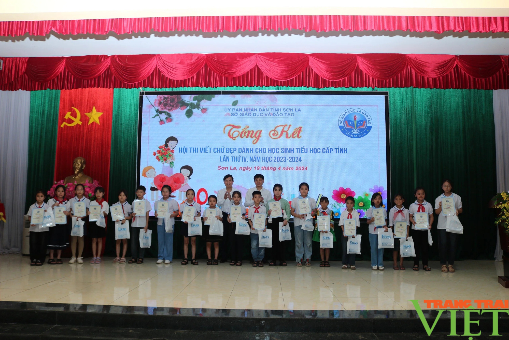 Sơn La: Hàng trăm học sinh đạt giải Hội thi viết chữ đẹp- Ảnh 5.