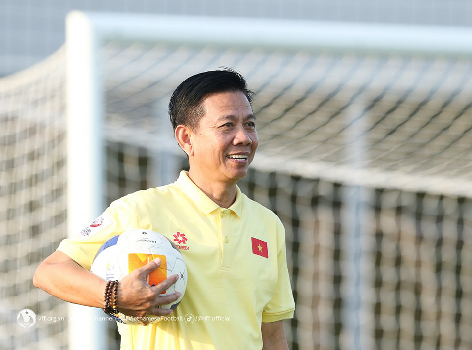 U23 Việt Nam cười như được mùa trước trận thư hùng với U23 Uzbekistan- Ảnh 1.