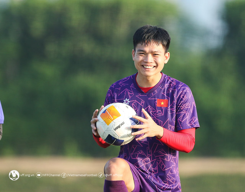 U23 Việt Nam cười như được mùa trước trận thư hùng với U23 Uzbekistan- Ảnh 8.