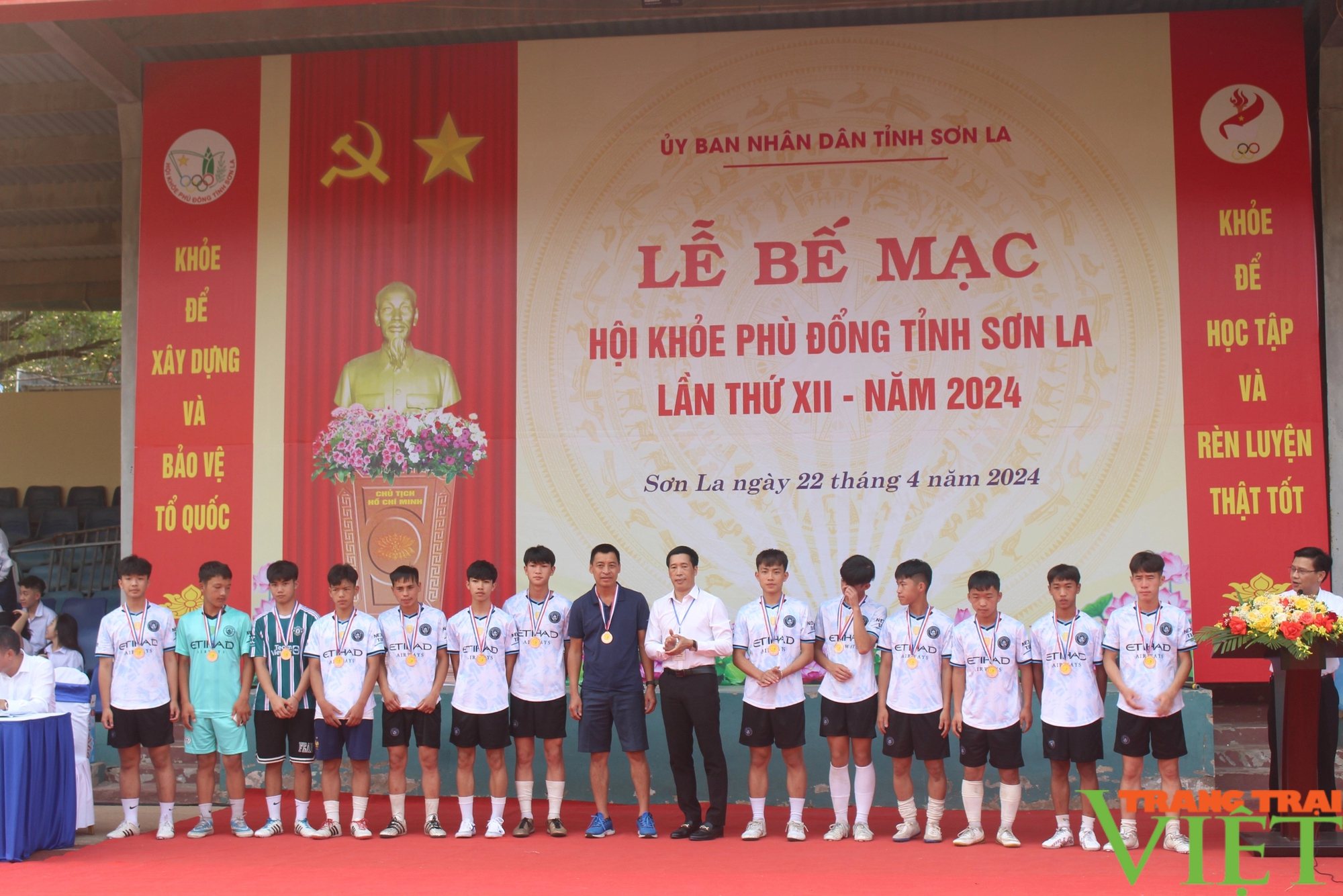 Hơn 300 bộ huy chương được trao tại Hội khỏe Phù Đổng tỉnh Sơn La lần thứ XII- Ảnh 10.