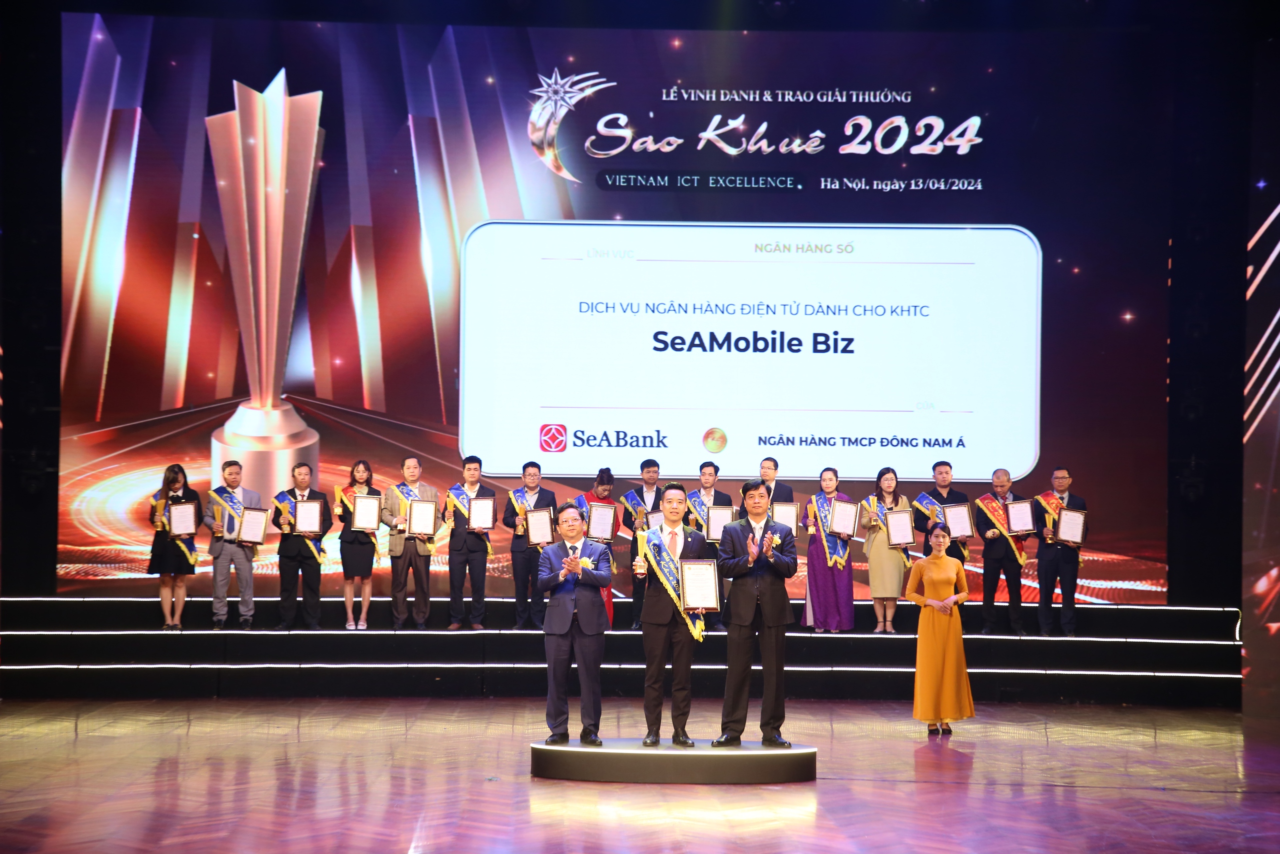 Ứng dụng ngân hàng số cho doanh nghiệp - SeAMobile Biz của SeABank được vinh danh tại giải thưởng Sao Khuê- Ảnh 1.