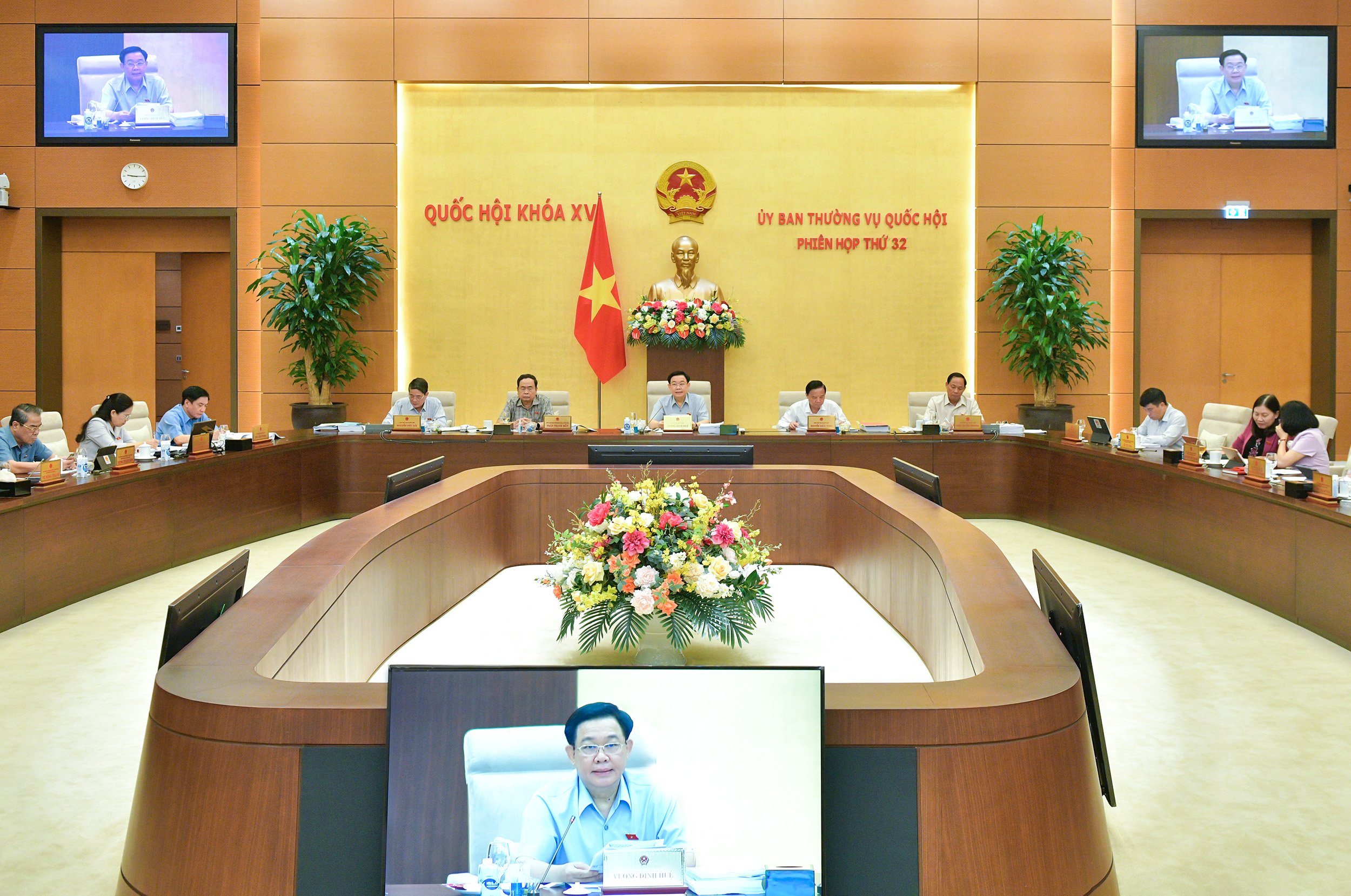 Chủ tịch Quốc hội Vương Đình Huệ yêu cầu giải quyết vướng mắc trong quy hoạch đô thị và nông thôn- Ảnh 1.