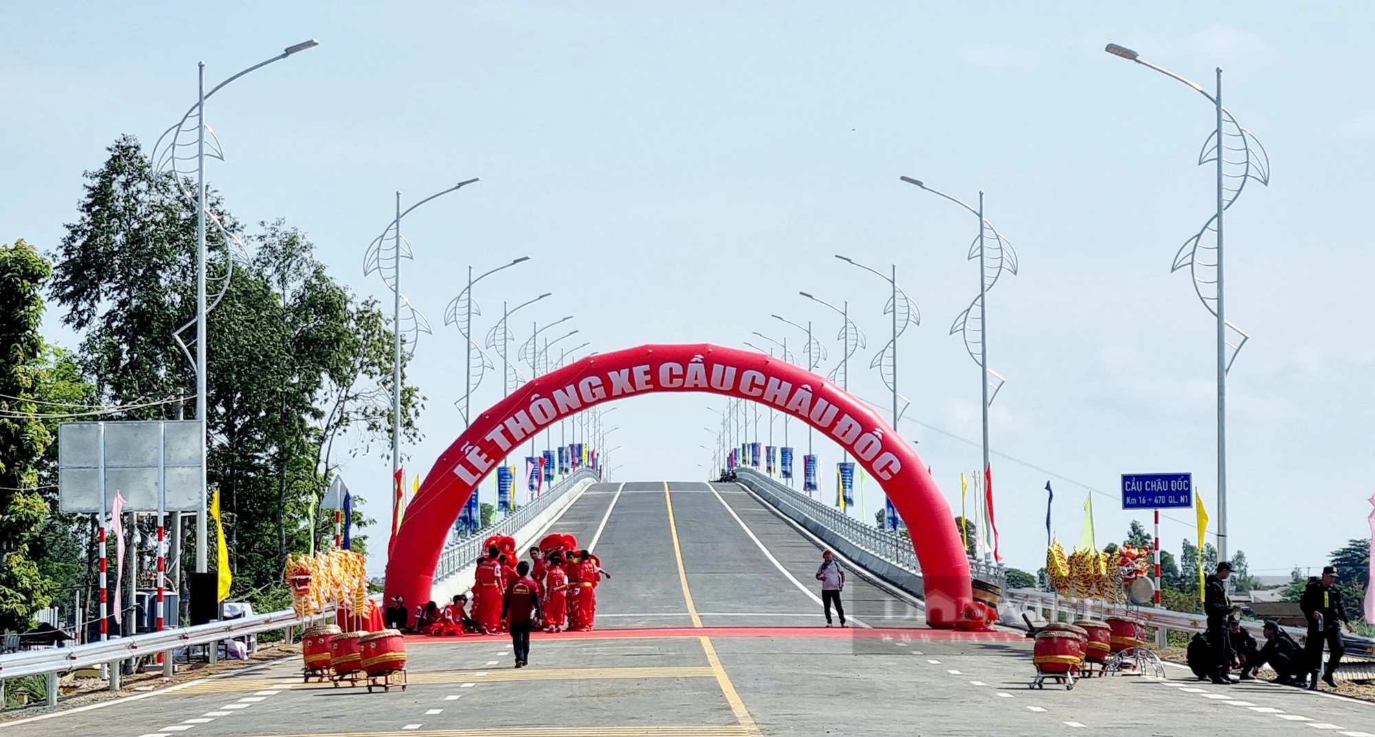 Thông xe cầu Châu Đốc kết nối Đồng Tháp - An Giang - Kiên Giang- Ảnh 3.