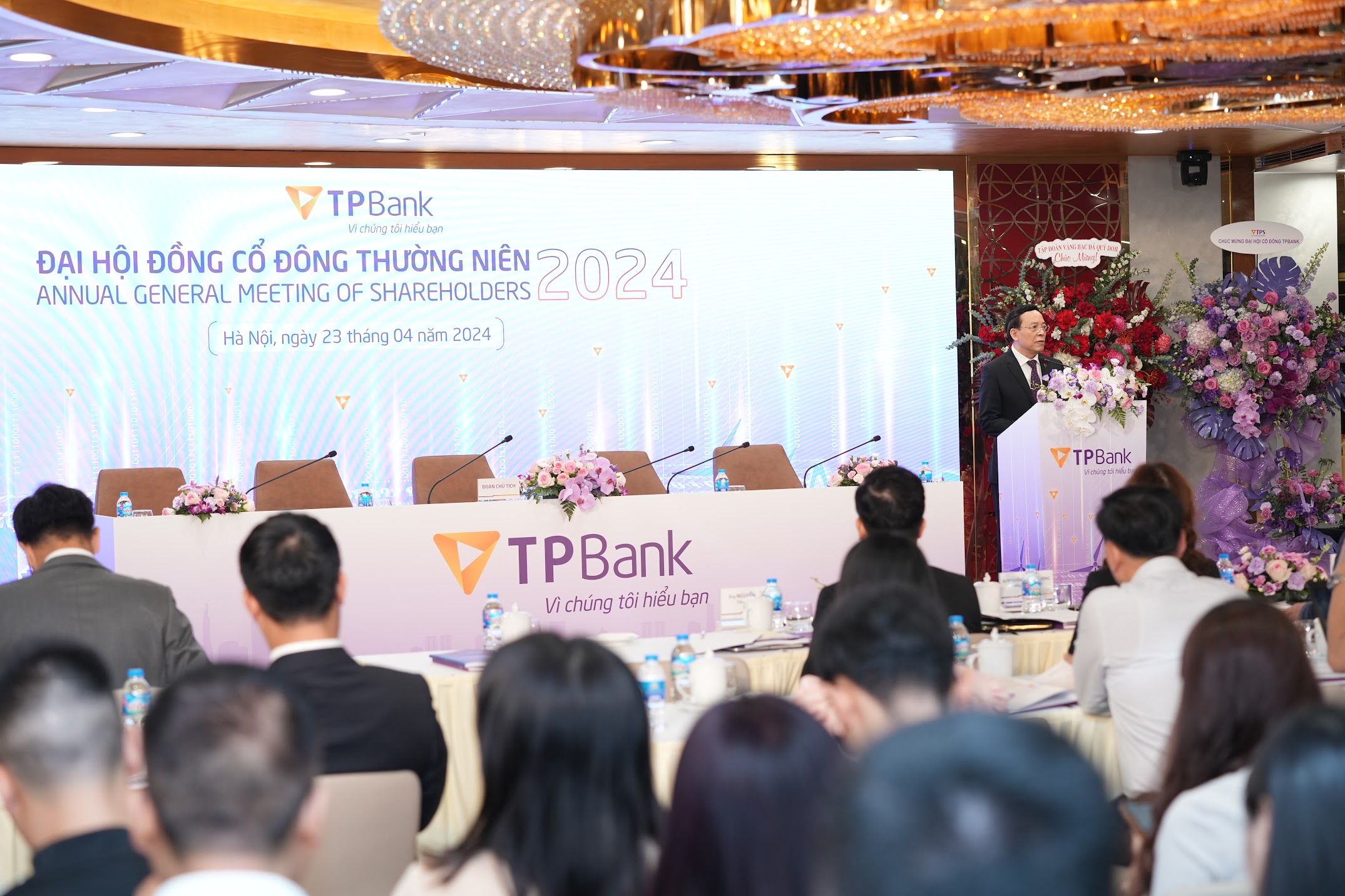 TPBank bất ngờ công bố kế hoạch chia cổ tức 25% bằng tiền và cổ phiếu tại Đại hội cổ đông- Ảnh 2.