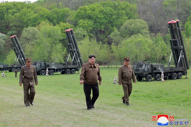 Ông Kim Jong Un có động thái mạnh 'nắn gân' Mỹ, Hàn Quốc khiến Seoul như 'ngồi trên đống lửa'- Ảnh 1.