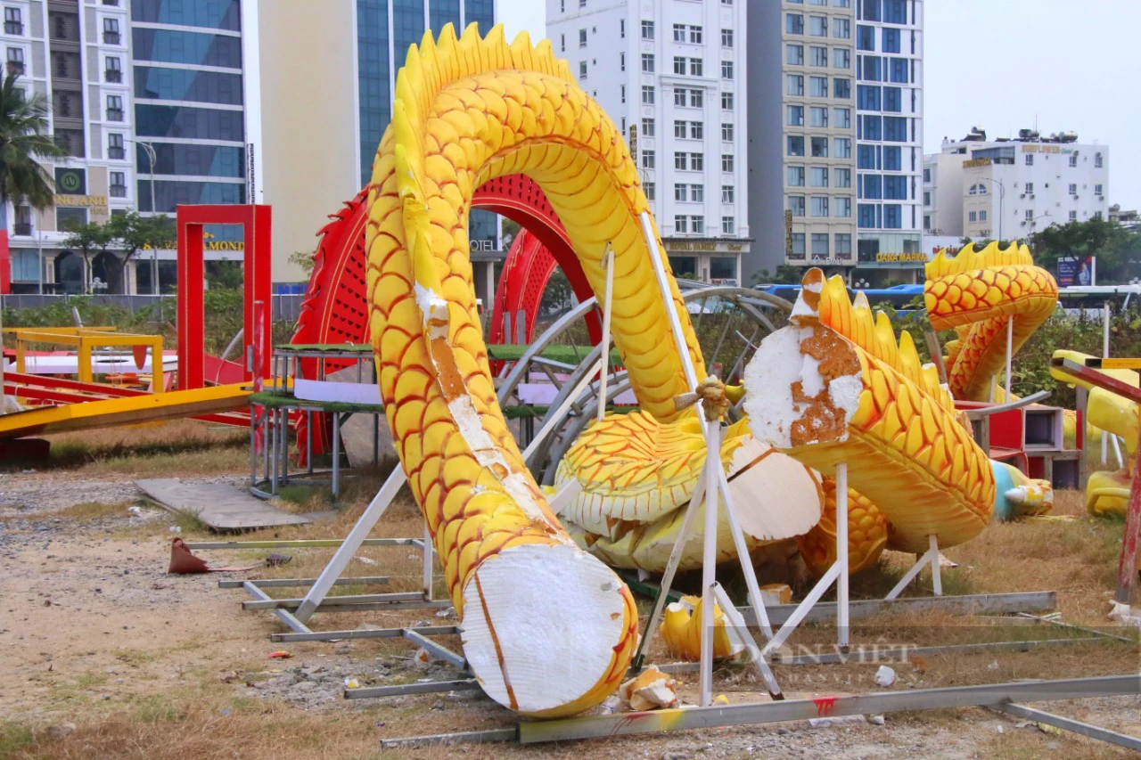 Linh vật rồng nằm la liệt "chờ" công viên tại Đà Nẵng- Ảnh 4.