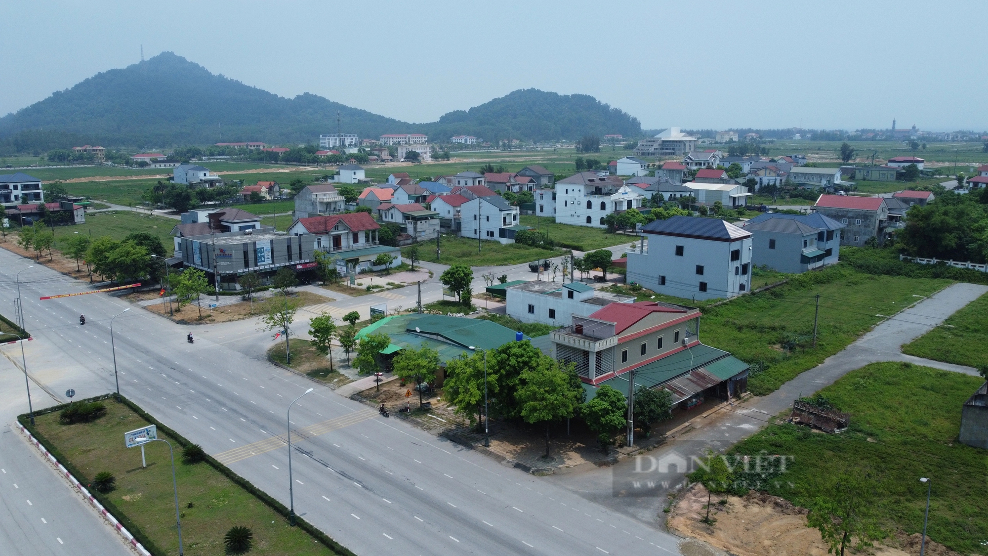 Một huyện của Hà Tĩnh vừa đạt chuẩn nông thôn mới, sẽ bị xóa tên khỏi bản đồ hành chính- Ảnh 8.