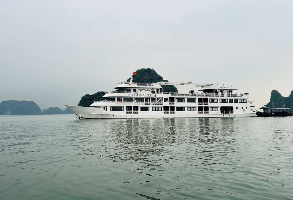 Quảng Ninh: Không đồng ý cho 200 tàu du lịch đón khách xem Carnaval Hạ Long, ngắm pháo hoa trên biển- Ảnh 2.