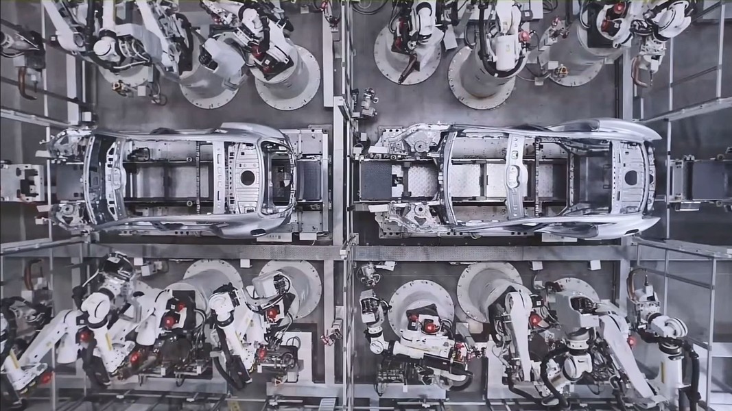 Nhà máy sản xuất xe điện ở Trung Quốc cho ''ra lò'' một chiếc xe trong 76 giây- Ảnh 3.