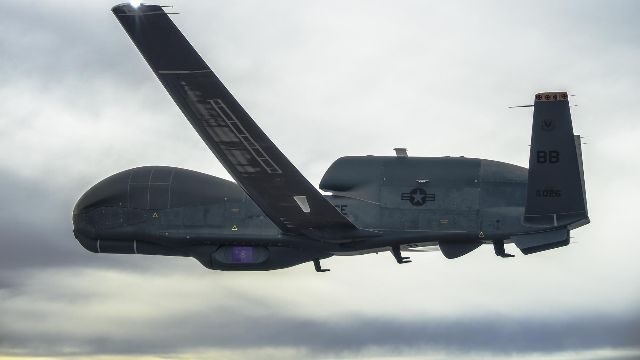 7 máy bay NATO âm thầm do thám Crimea để giúp Ukraine tìm 'bí mật' phòng không của Nga- Ảnh 1.