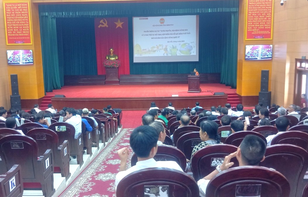 Ninh Bình: Hơn 100 hội viên nông dân được tuyên truyền về xử lý rác thải hữu cơ- Ảnh 1.