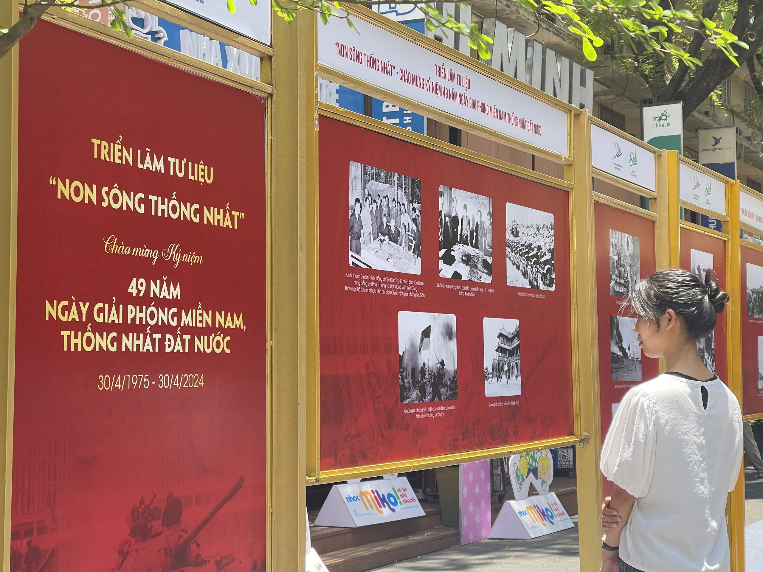 TP.HCM: Tái hiện Chiến dịch giải phóng Sài Gòn qua 27 tư liệu hình ảnh- Ảnh 3.