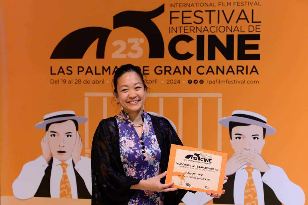 NSND Minh Châu giành giải Diễn viên xuất sắc nhất LHP Las Palmas