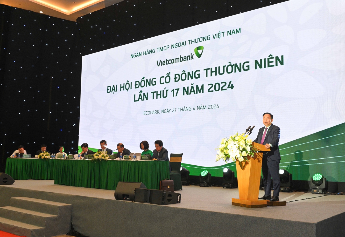 Vietcombank tổ chức thành công Đại hội đồng cổ đông thường niên lần thứ 17 năm 2024- Ảnh 5.