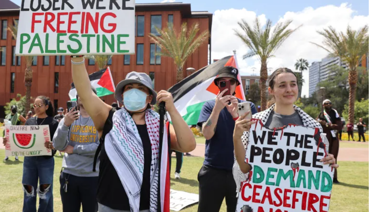 Hàng trăm sinh viên đại học Mỹ bị bắt khi biểu tình phản đối chiến tranh Gaza- Ảnh 1.