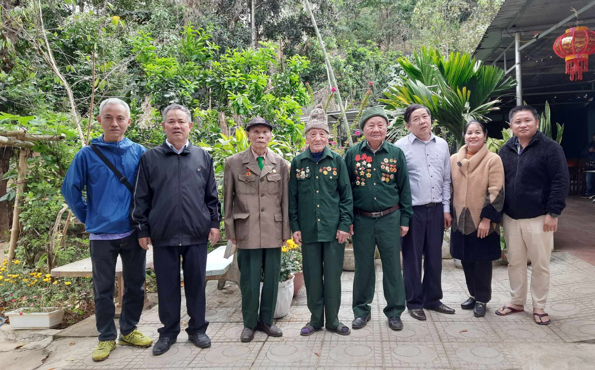 Những câu chuyện phía sau phim tài liệu "Đồng hành cùng lịch sử" theo lời kể của NSƯT Nguyễn Quang Tuấn- Ảnh 8.