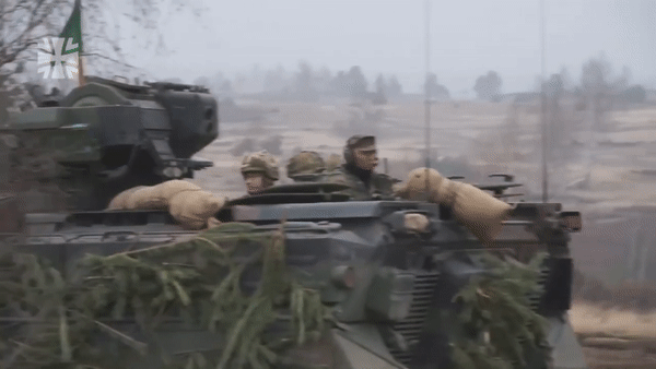 Vì sao lính Nga chê xe chiến đấu bộ binh Đức cấp cho Ukraine dễ sa lầy?- Ảnh 19.