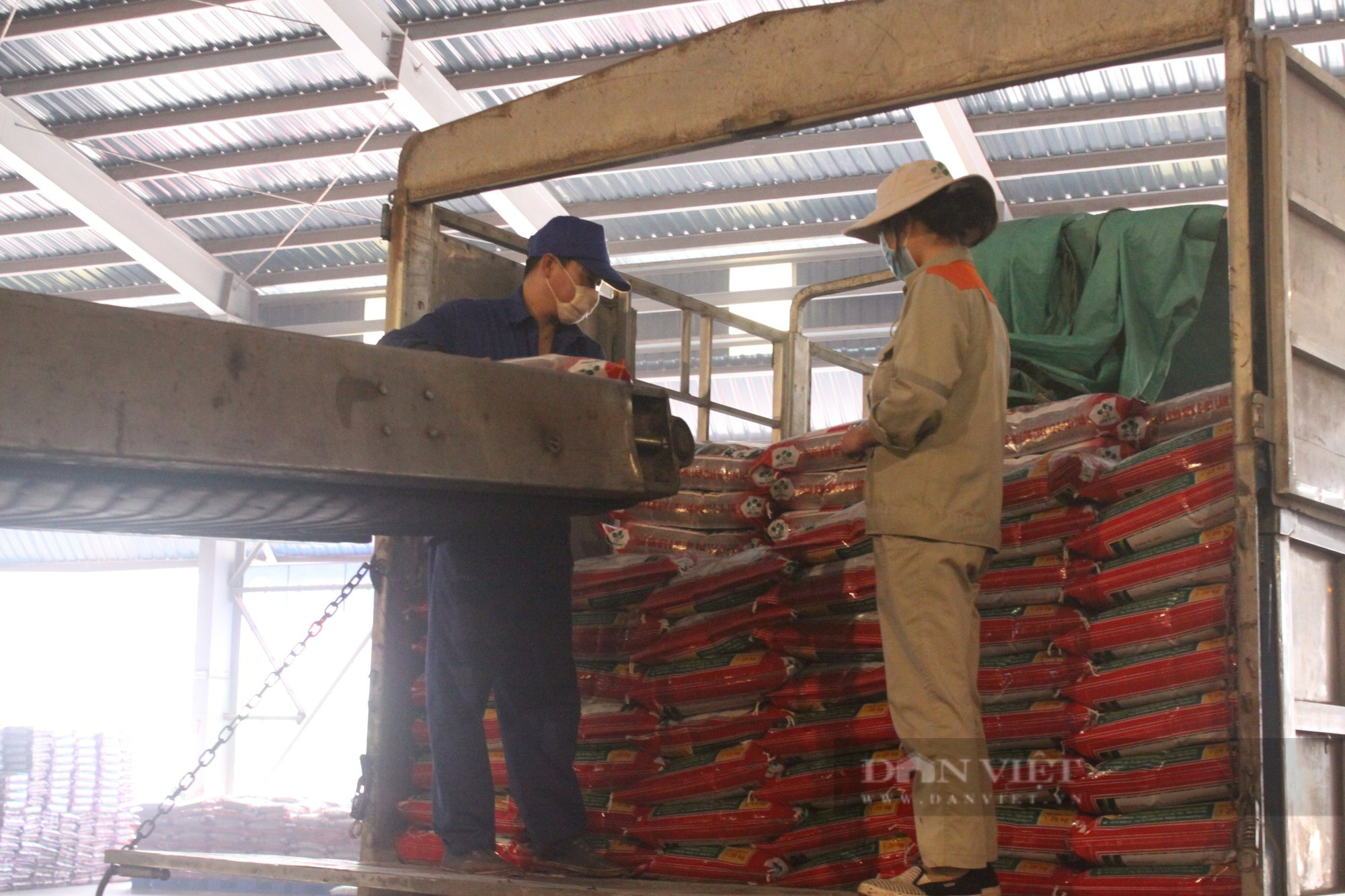 Supe Lâm Thao thu gần 15 tỷ đồng mỗi ngày, lương lao động ngành phân bón tăng lên đạt 13 triệu đồng/tháng- Ảnh 3.