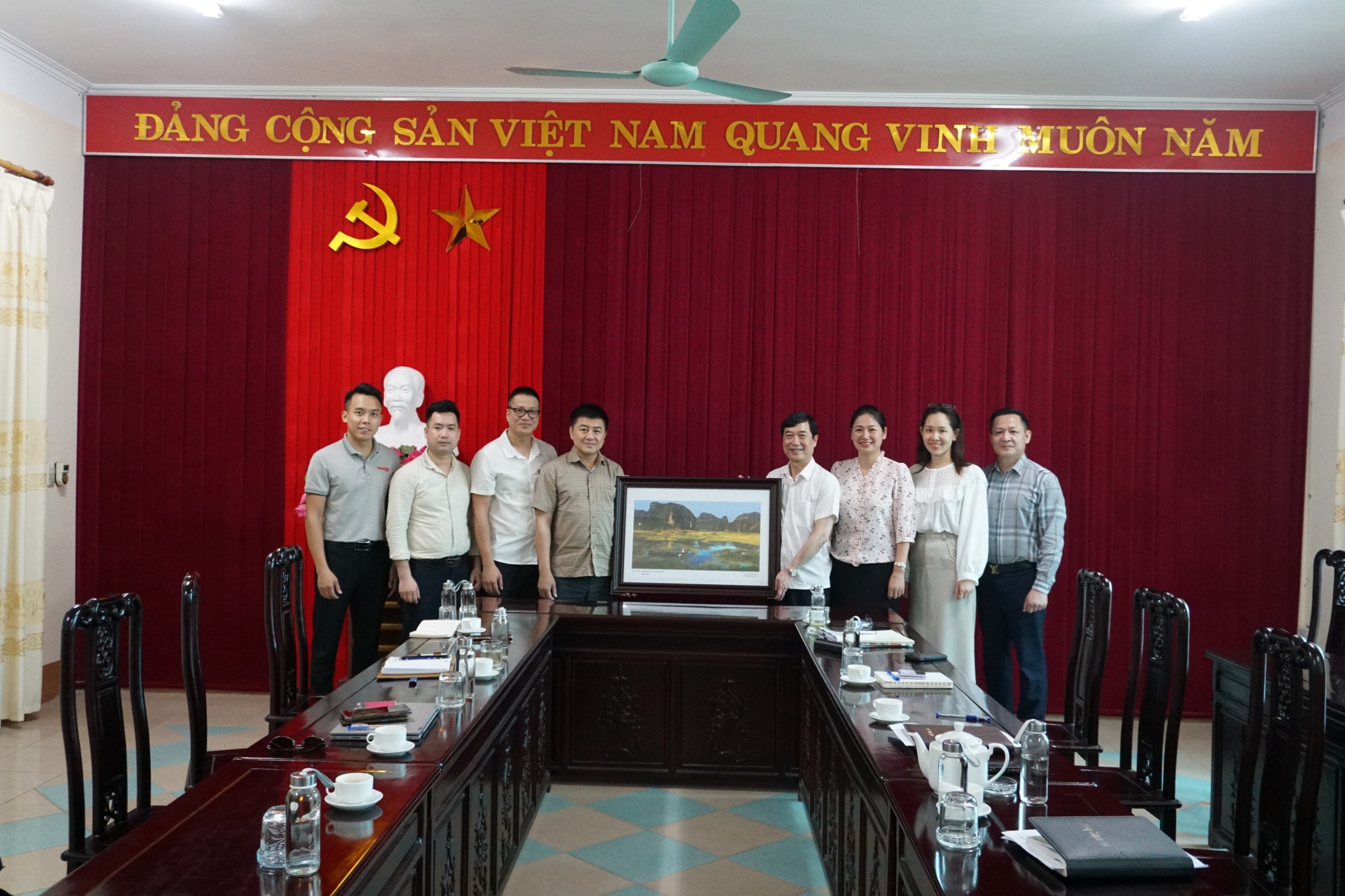 Báo NTNN/Điện tử Dân Việt thăm và làm việc tại Ban Tuyên giáo Tỉnh ủy Yên Bái - Ảnh 4.