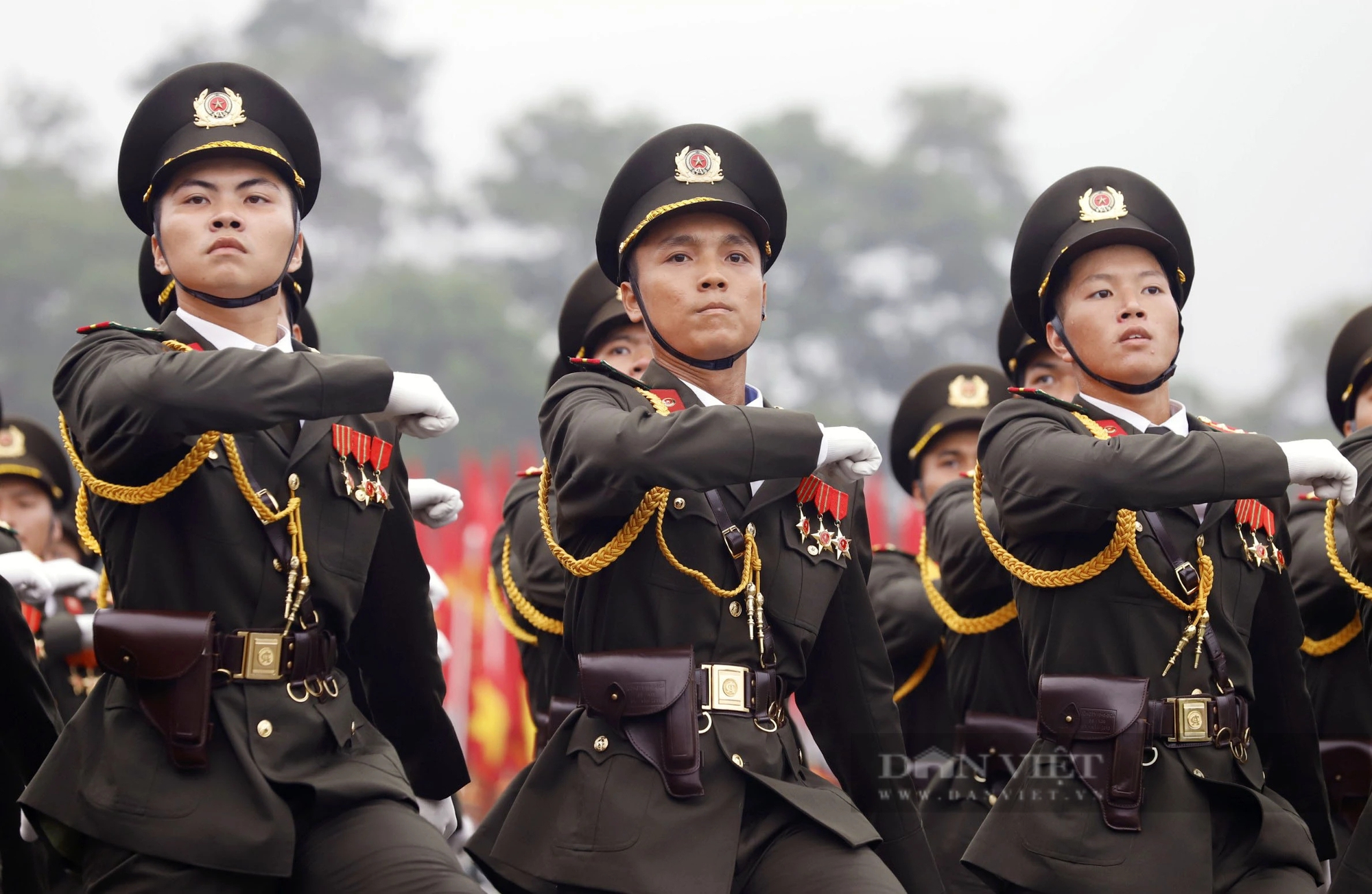 Ảnh ấn tượng về các lực lượng tham gia diễu binh, diễu hành kỷ niệm 70 năm chiến thắng Điện Biên Phủ- Ảnh 14.