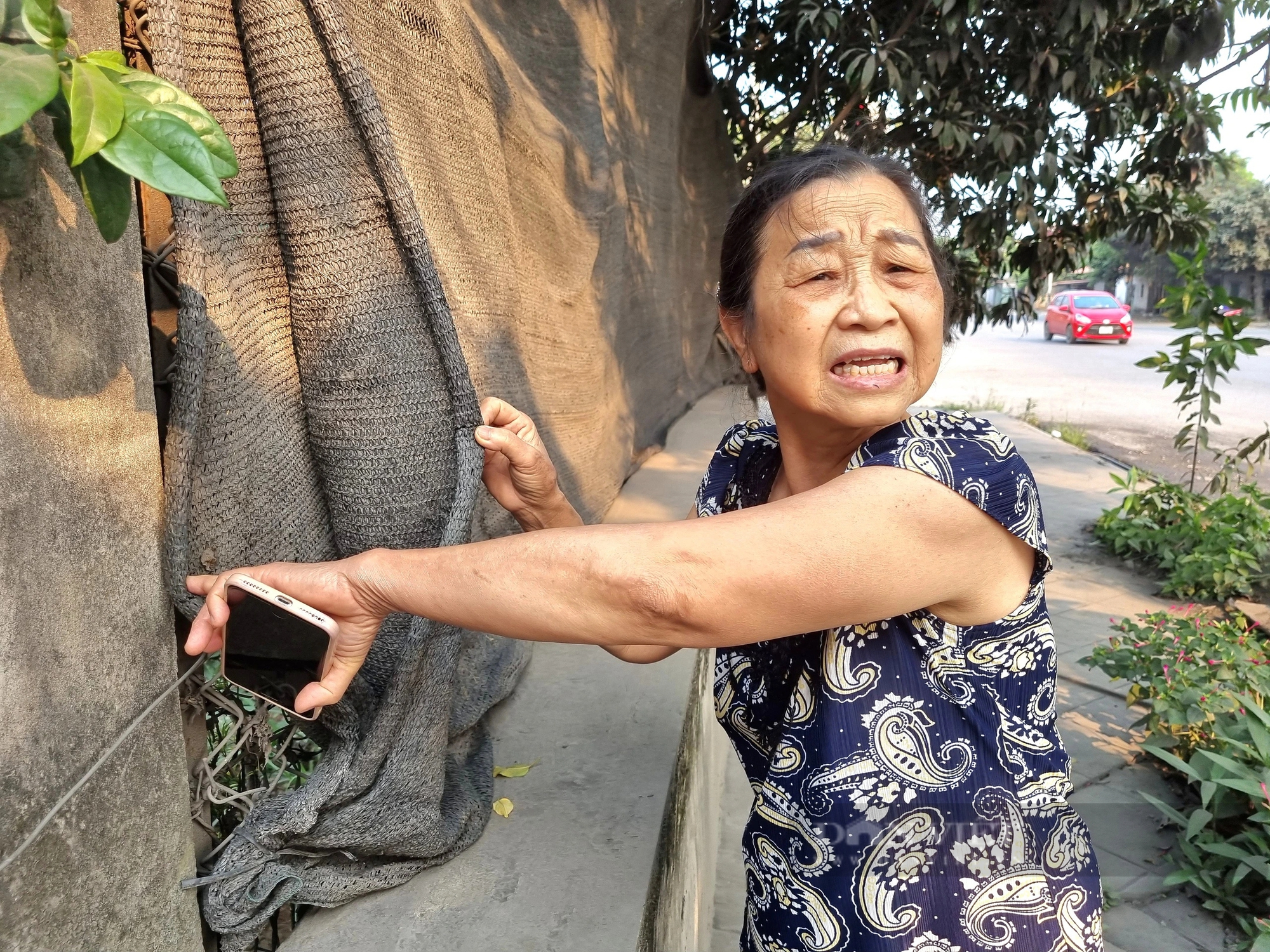 Ninh Bình: Dân khổ sở vì sống bên tuyến đường bụi bặm dày đặc- Ảnh 3.