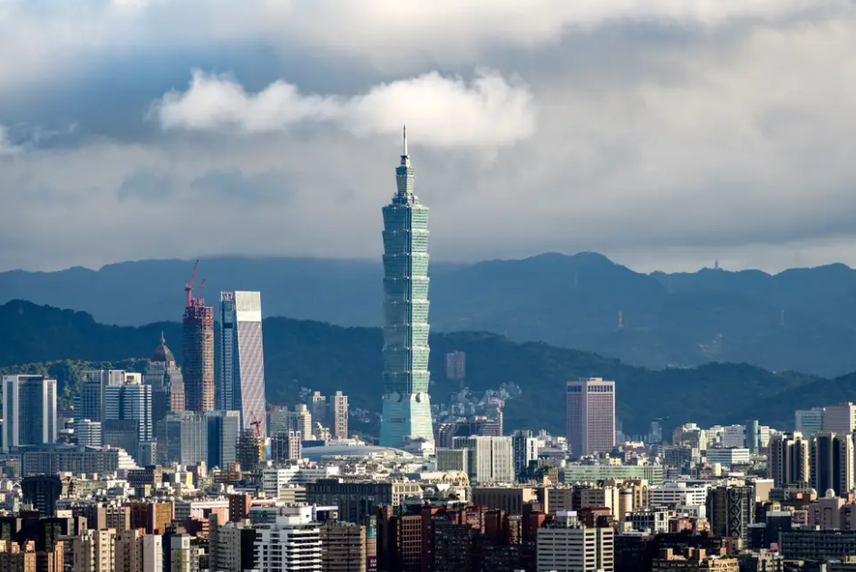 Thiết bị đặc biệt giúp tòa nhà cao hơn 500m ở Đài Bắc vững vàng trong động đất- Ảnh 1.