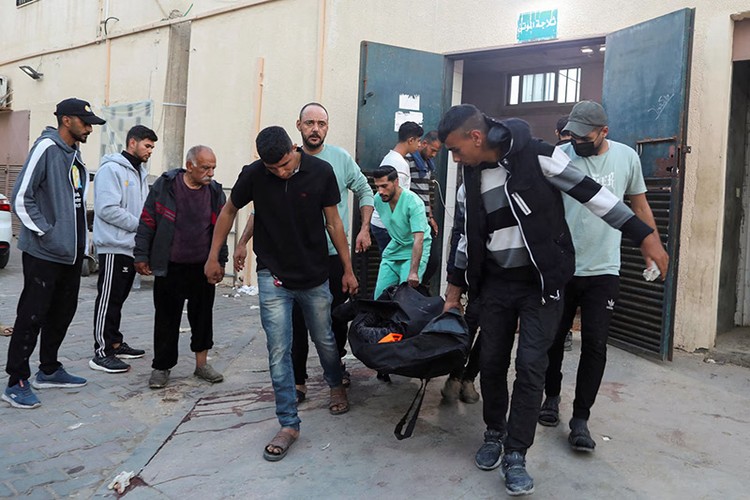 Israel không kích làm chết 7 nhân viên cứu trợ nhân đạo quốc tế ở Gaza- Ảnh 2.