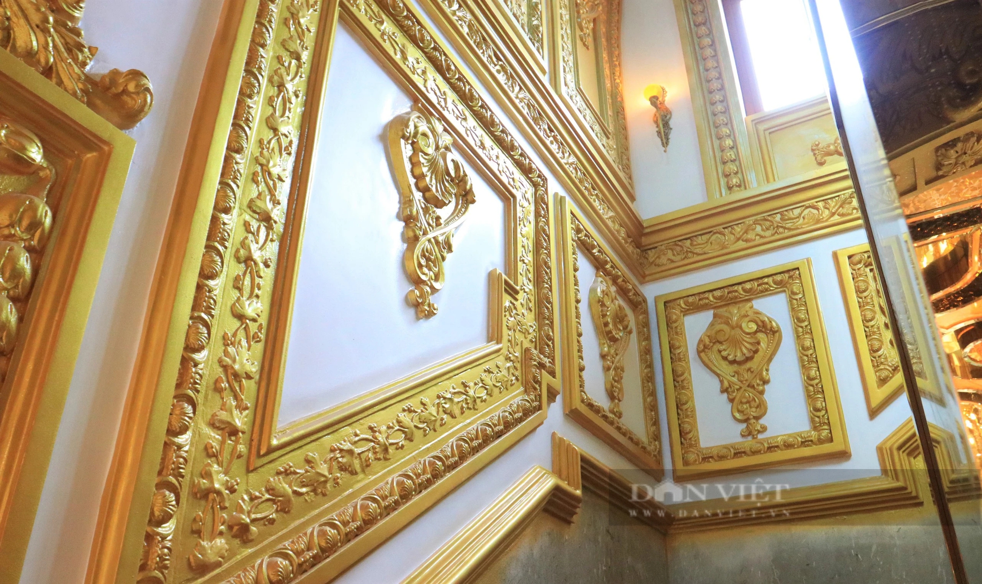 Khám phá lâu đài dát vàng của "đại gia đồng nát" Nghệ An, đang mở cửa miễn phí cho khách tham quan- Ảnh 10.