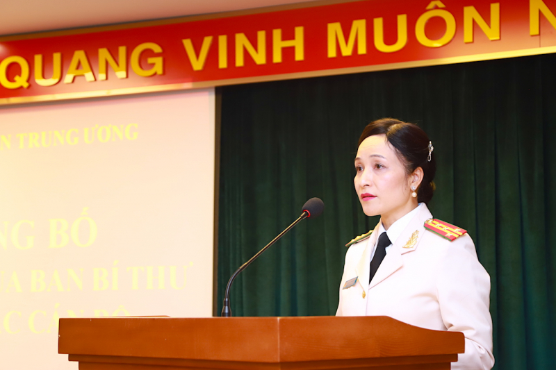 Chân dung nữ đại tá được Ban Bí thư chuẩn y chức Phó Chủ nhiệm Ủy ban Kiểm tra Đảng ủy Công an Trung ương- Ảnh 1.