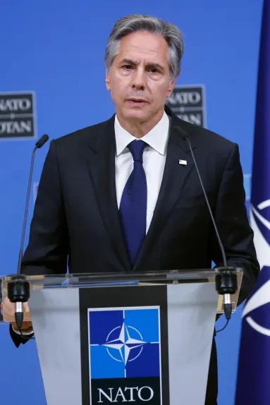 Ngoại trưởng Mỹ tuyên bố chắc nịch Ukraine sẽ gia nhập NATO bất chấp điều này sẽ chọc giận Nga- Ảnh 1.