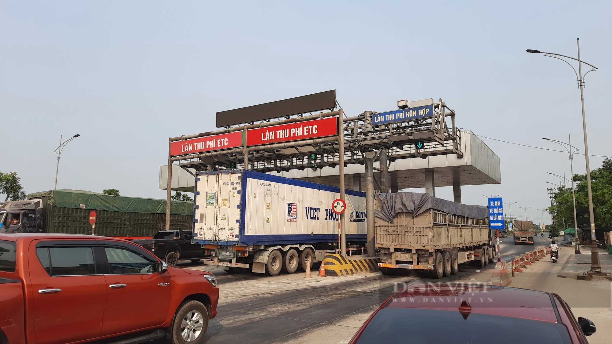 Cấm xe tải nặng vào cao tốc Cam Lộ - La Sơn: Tình hình quốc lộ 1A qua Quảng Trị như thế nào?- Ảnh 1.