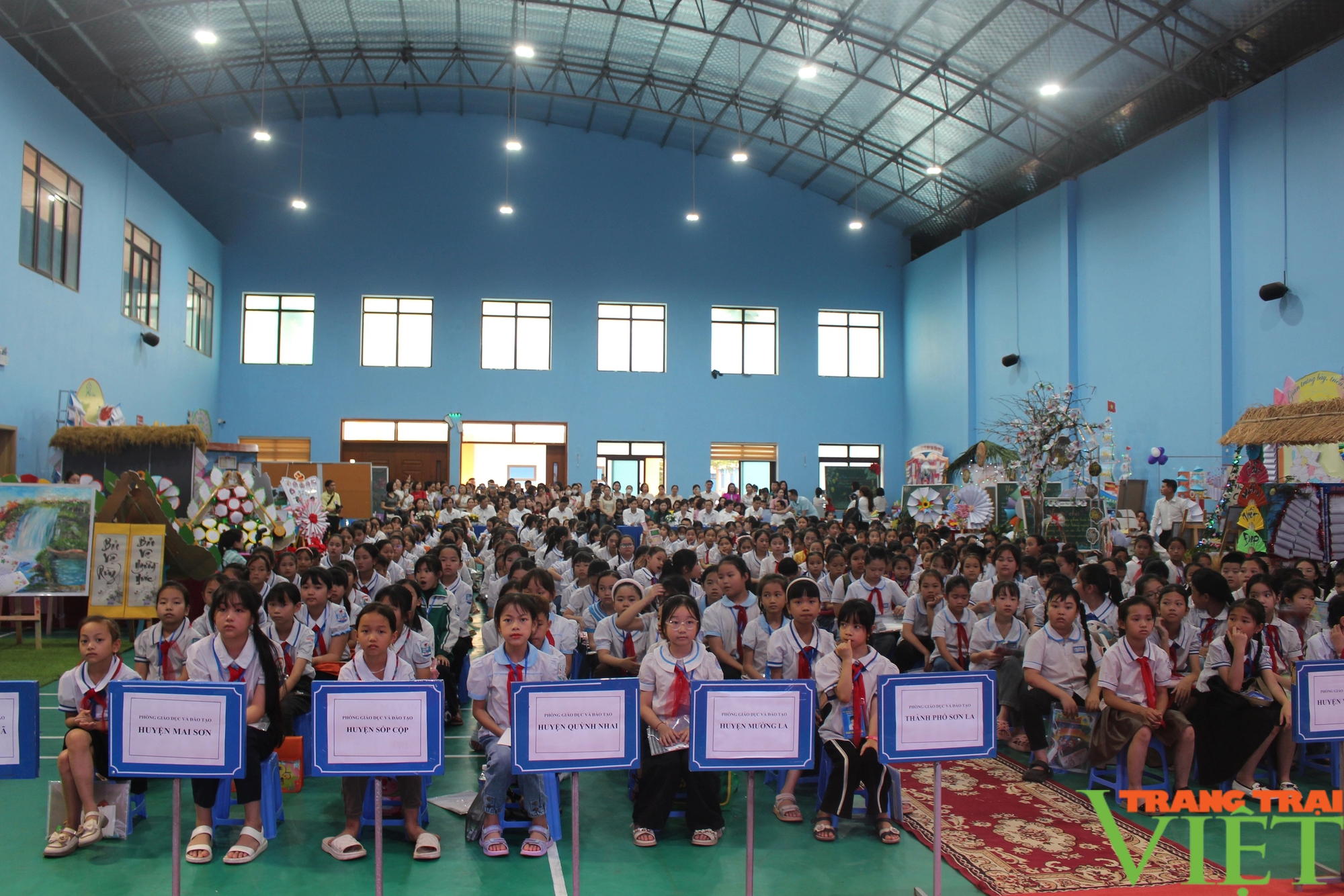 Hội thi viết chữ đẹp học sinh tiểu học tỉnh Sơn La- Ảnh 2.