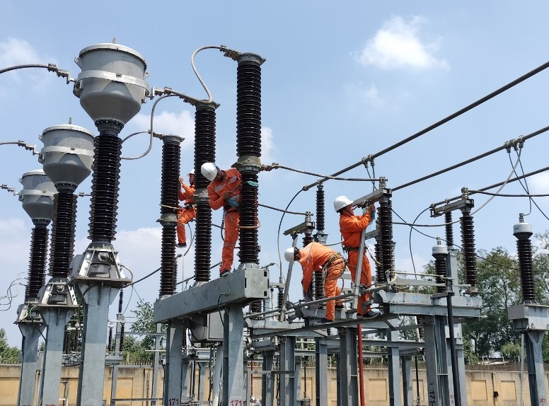 PC Đắk Lắk: Nâng cấp lưới điện phục vụ mùa khô năm 2024- Ảnh 1.