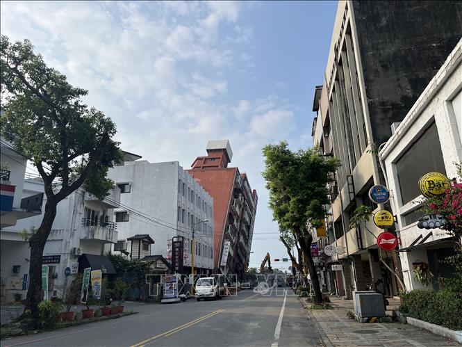Giải cứu 9 người bị mắc kẹt sống sót thần kỳ trong hang động do động đất ở Đài Loan (Trung Quốc)- Ảnh 1.