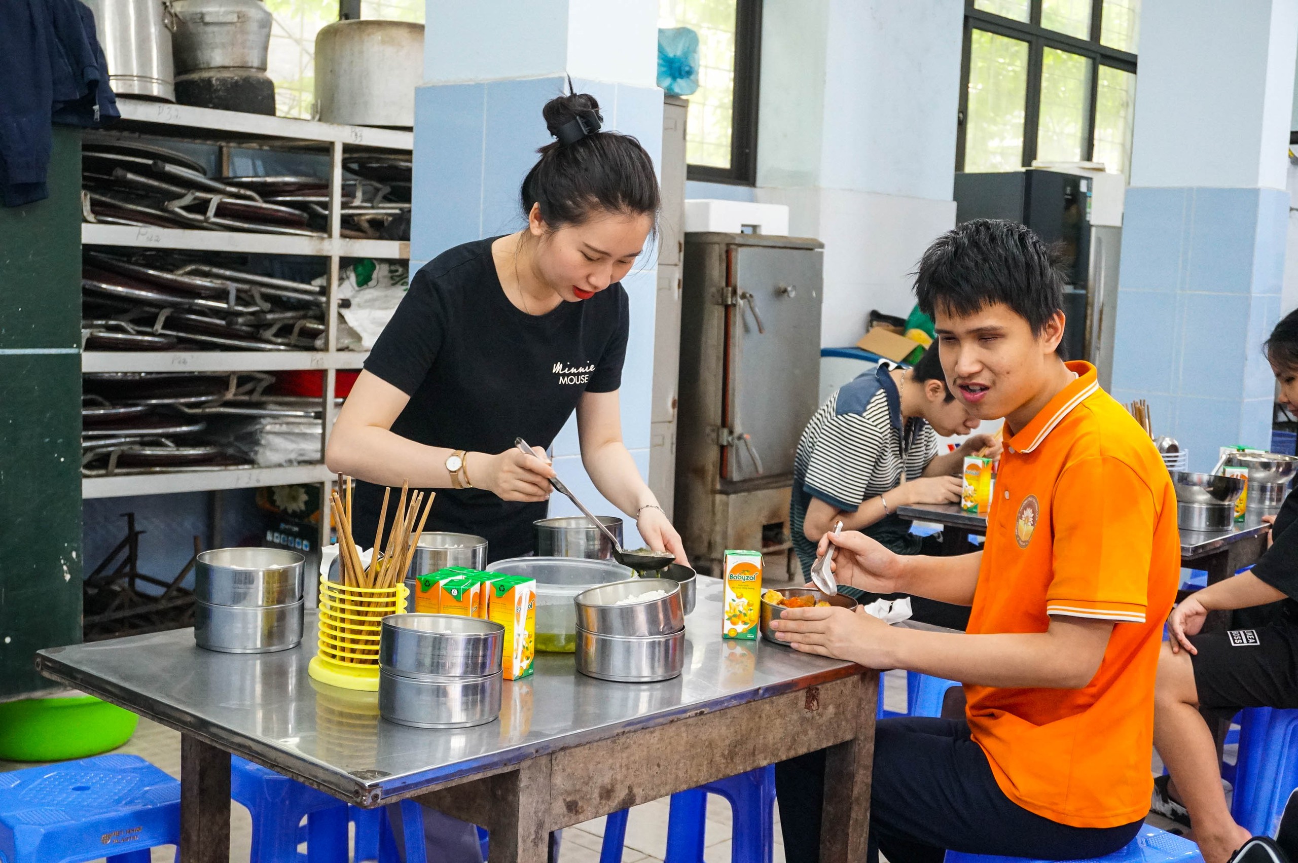 “Bén duyên” với công tác thiện nguyện tại Phiên Chợ Trái Tim- Ảnh 43.