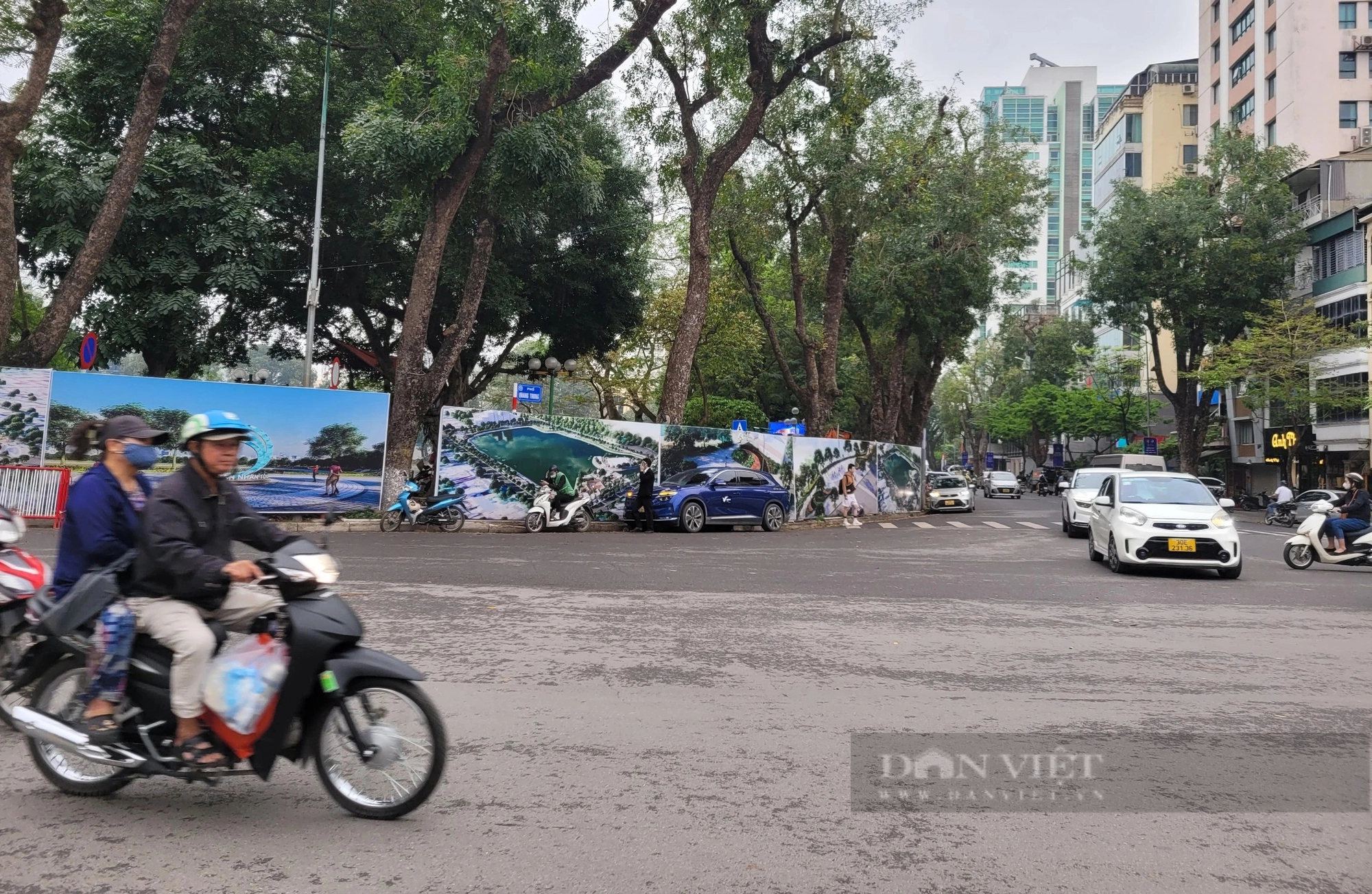 Hồ Thiền Quang được quây rào chắn để cải tạo, thử nghiệm lát đá hoa cương- Ảnh 1.