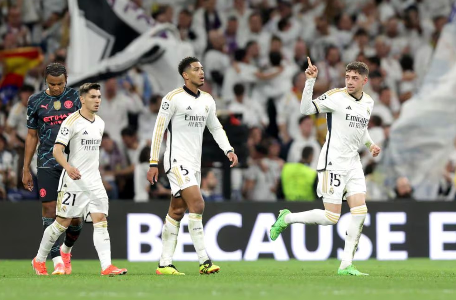 Hoà Real Madrid 3-3, Man City tạo nên kỳ tích hiếm có- Ảnh 2.
