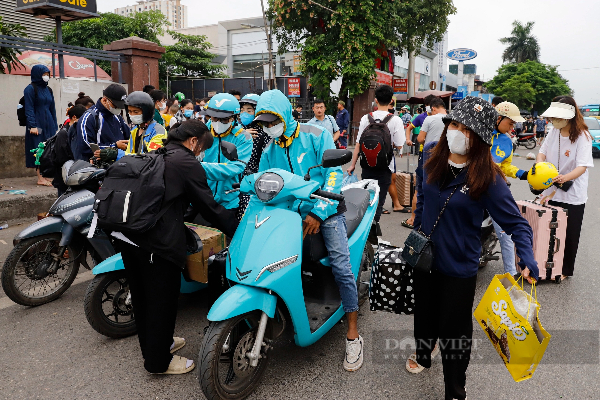 Giao thông cửa ngõ Hà Nội thông thoáng hiếm thấy trong ngày cuối kỳ nghỉ lễ 30/4-1/5- Ảnh 8.