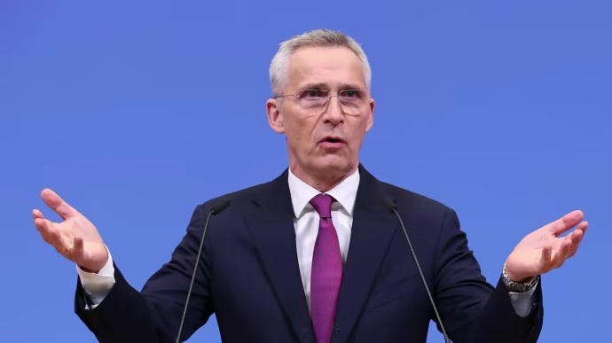 Tổng thư ký Stoltenberg bất ngờ tiết lộ lý do niềm tin của Ukraine vào các đồng minh NATO 'vỡ vụn'- Ảnh 1.