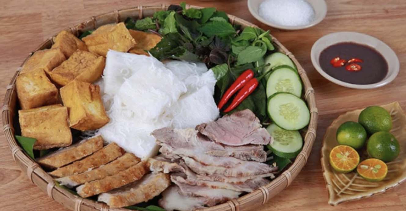 Đến thành phố hoa lệ bậc nhất Việt Nam, thưởng thức những món ăn dân dã này- Ảnh 5.
