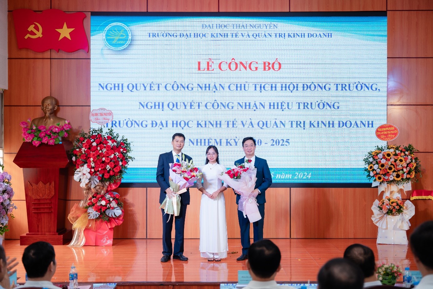 Nhiều trường đại học lớn có hiệu trưởng mới, người trẻ nhất sinh năm 1982- Ảnh 1.