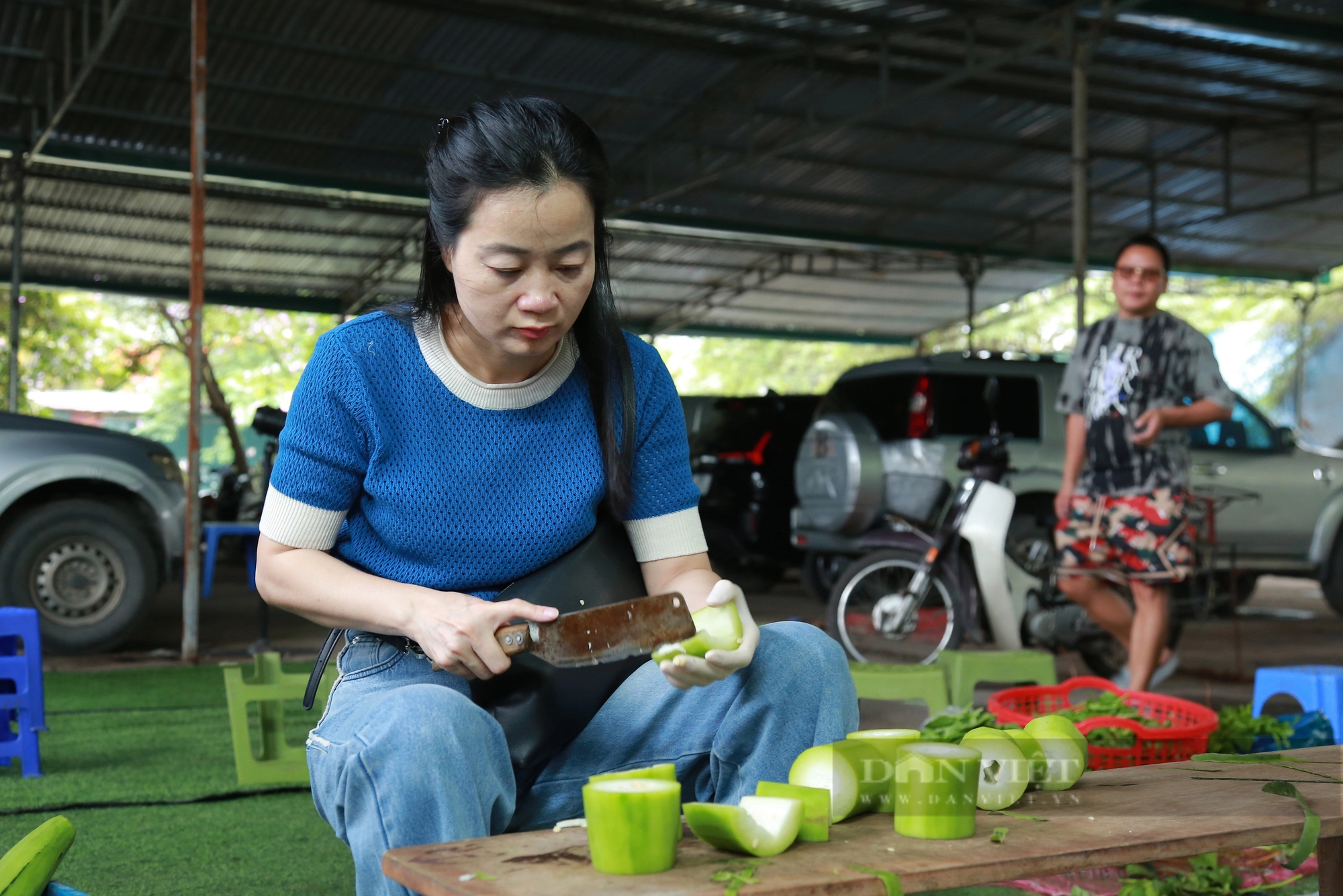 Phiên Chợ Trái Tim là 