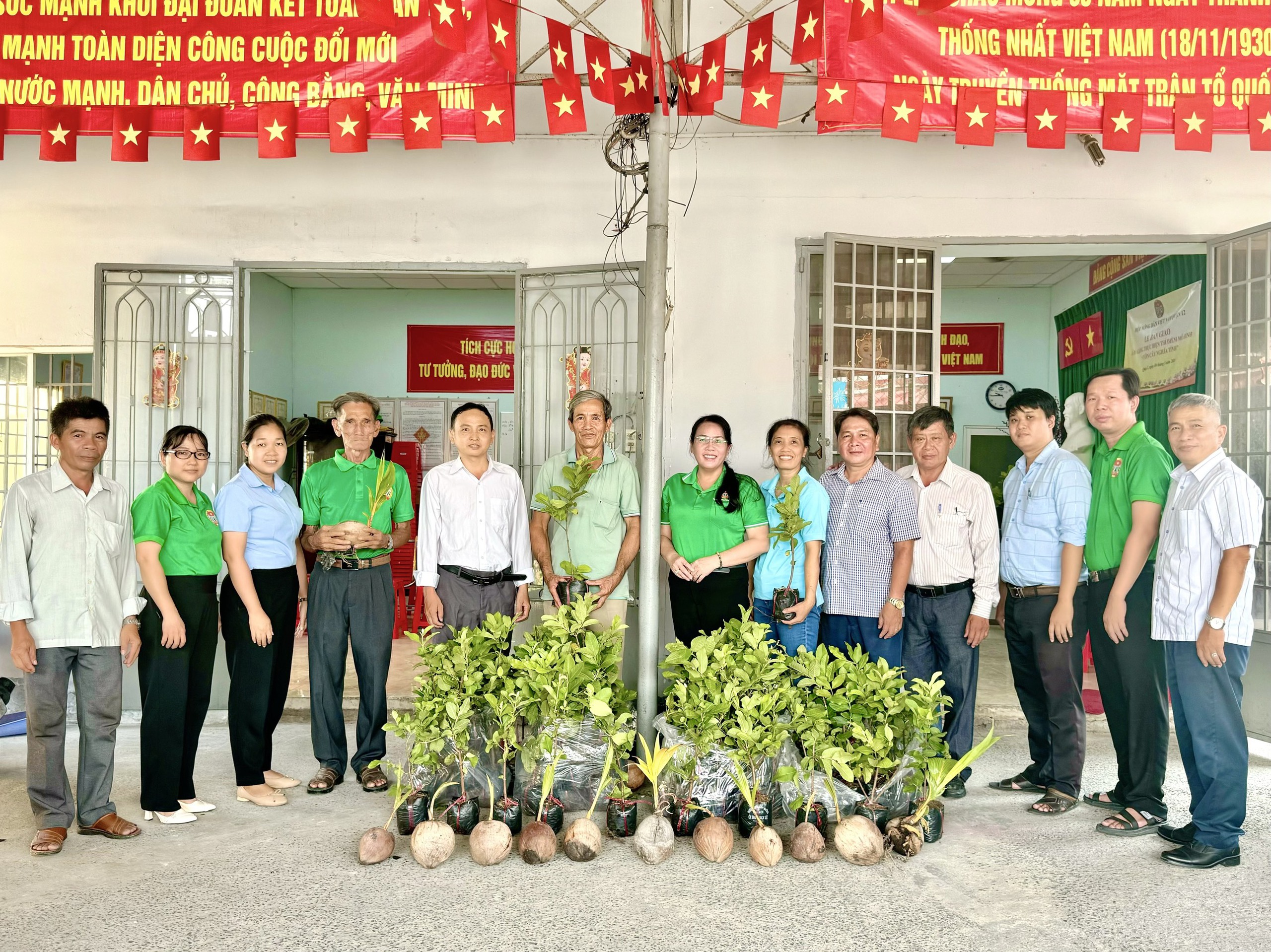 Hội đồng hành cùng nông dân với những cách làm giản đơn nhưng thiết thực- Ảnh 3.