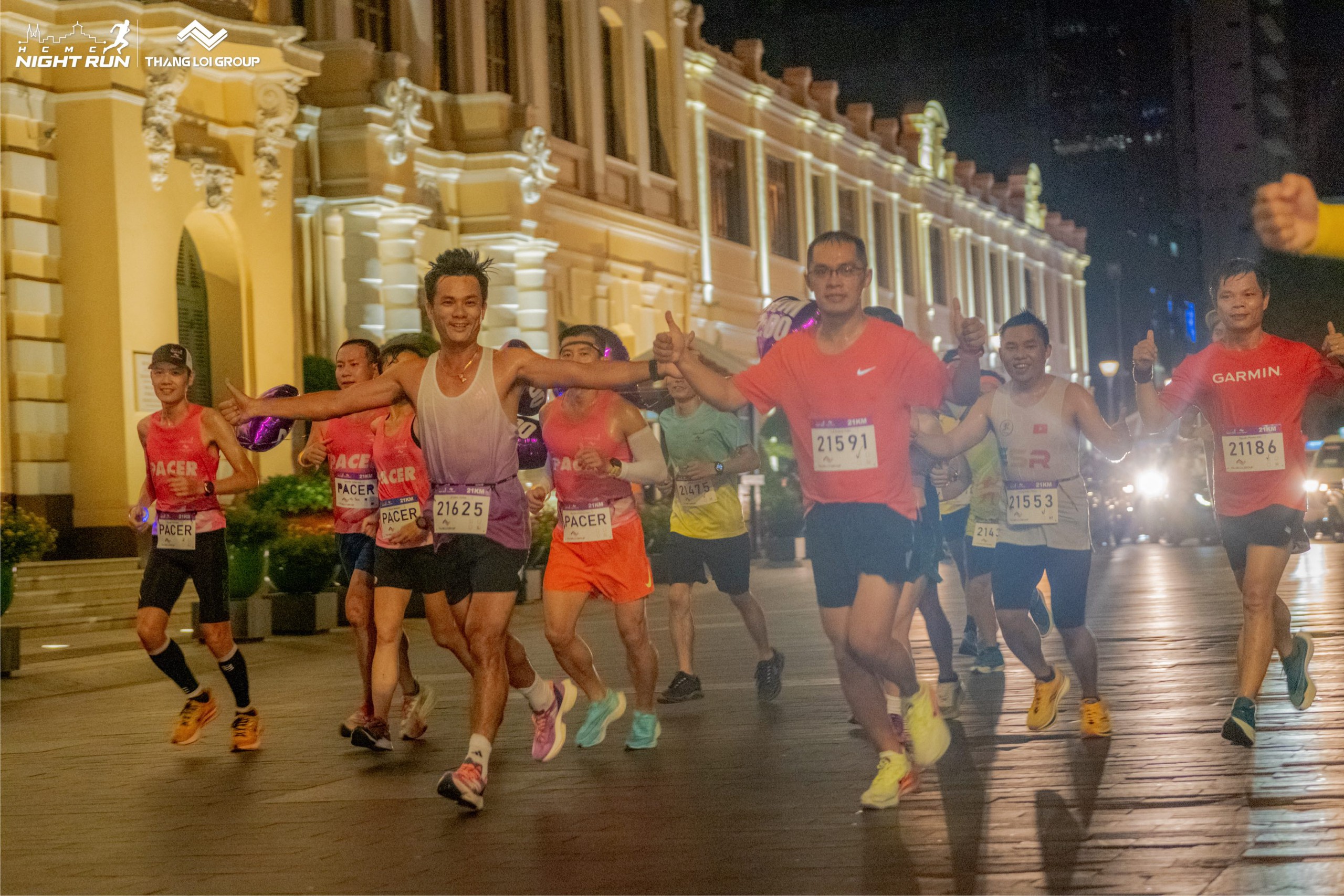 Đêm Sài Gòn rộn rã với Ho Chi Minh City Night Run Eximbank 2024- Ảnh 3.